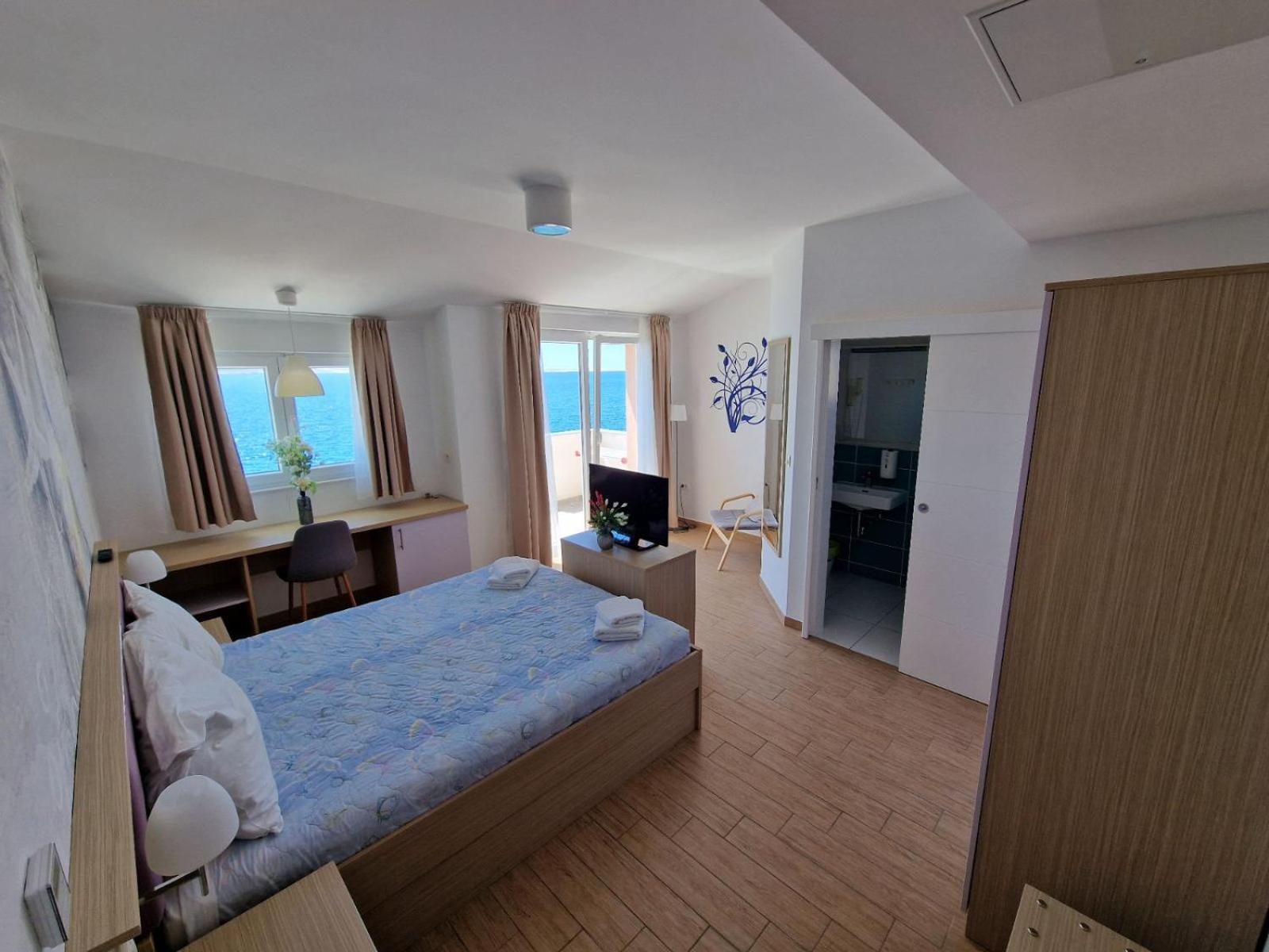 Pension Augustino Miletici 外观 照片